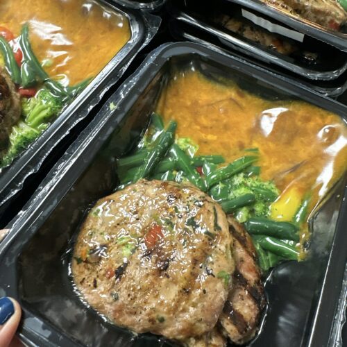 Sun-dried Tomato Spinach Turkey Burgers (6 oz)